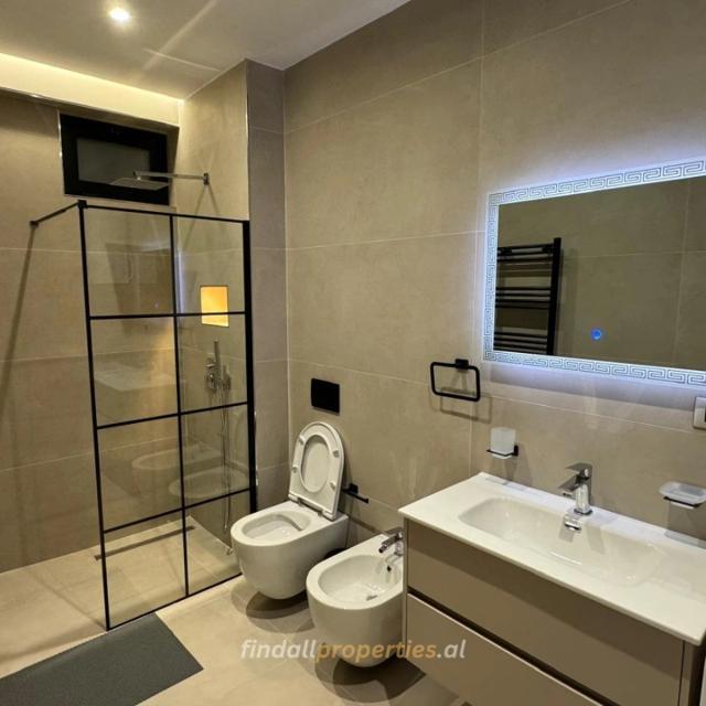 32cb87c9-89b2-4ba2-bcd0-59e5a28c22ae_w640px.jpg