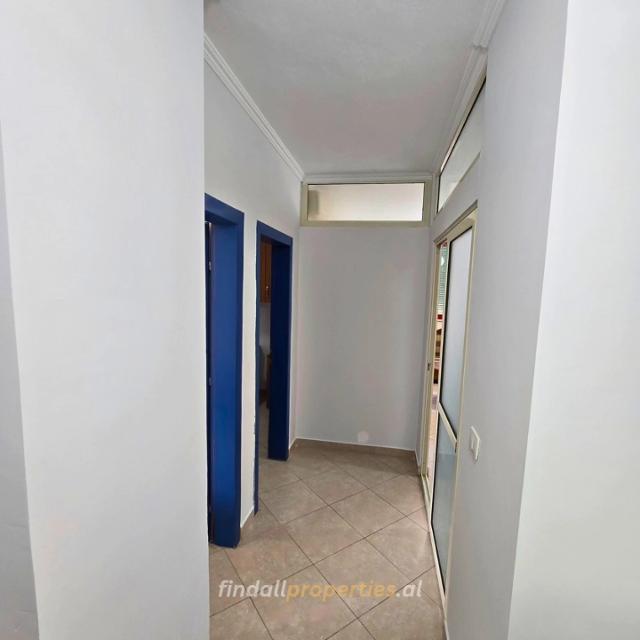 25e19593-f670-4a28-bc37-d0df3e087437_w640px.jpg