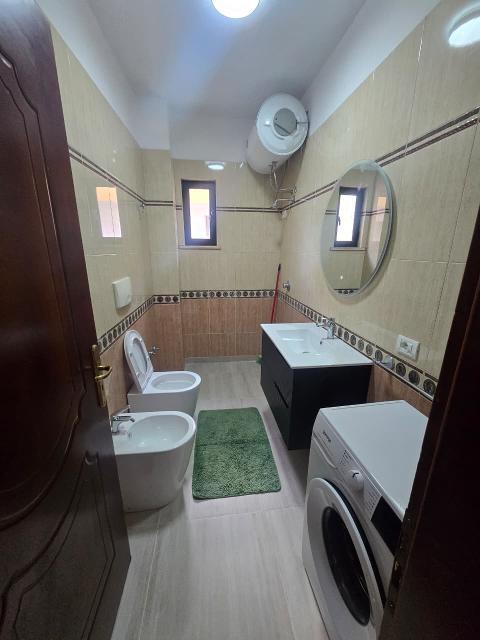 2b34be3d-4c5a-484f-af20-e16ad1087738_w640px.jpg