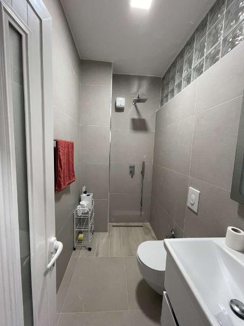 0d7ffb37-4fff-4741-ad1e-ff637ea468ba_w640px.jpg