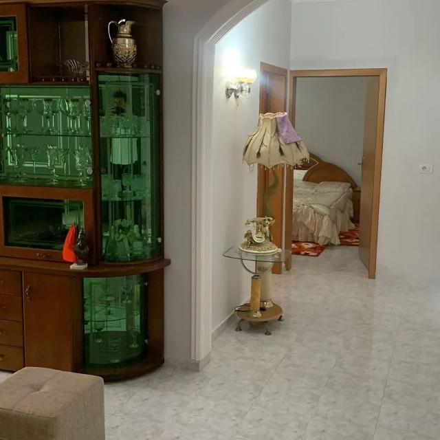 9ff20227-950a-4272-b3be-dddb087de12d_w640px.jpg