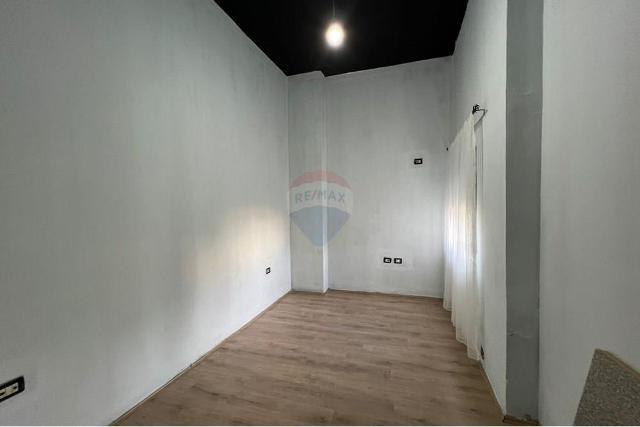 8ac1edb0-0323-47a6-bdea-0b4b8ed3a04e_w640px.jpg
