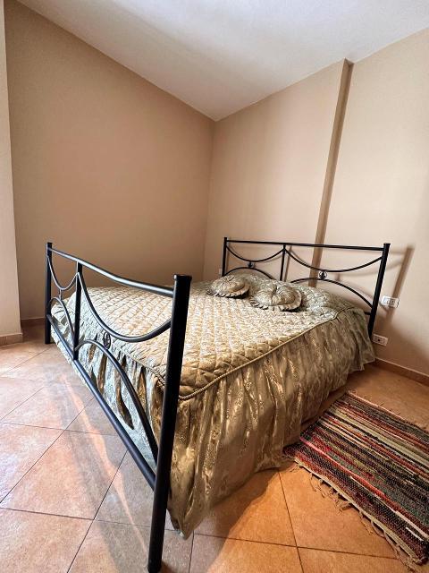 df198229-c8b9-409a-9ba2-39ba589a66a3_w640px.jpg