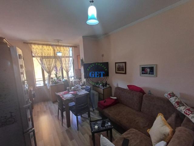 b7e45878-0a98-4df6-a1e9-54836b911409_w640px.jpg