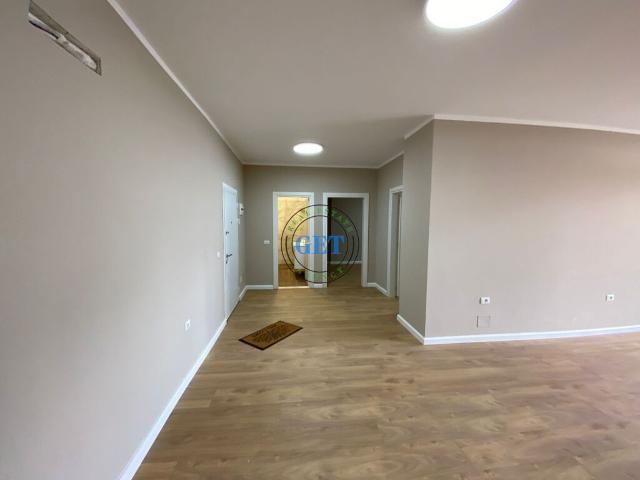 8f530fc9-47d4-489c-bdd0-db41d46c01f5_w640px.jpg