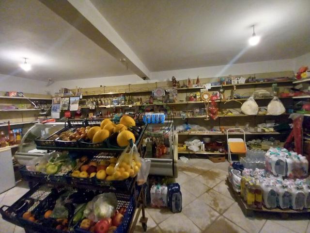 0f0fddb8-e583-4520-8756-8885b01ceee0_w640px.jpg
